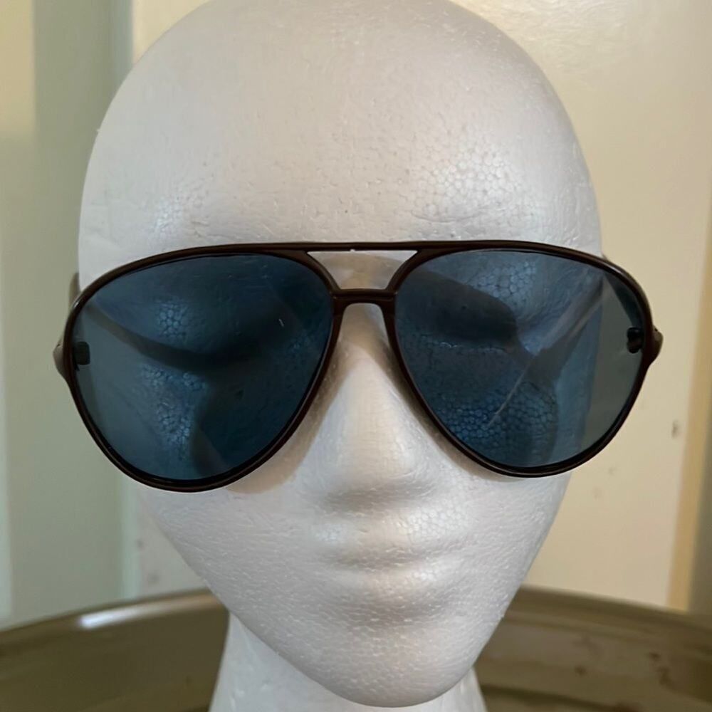 VINTAGE SUNGLASSES